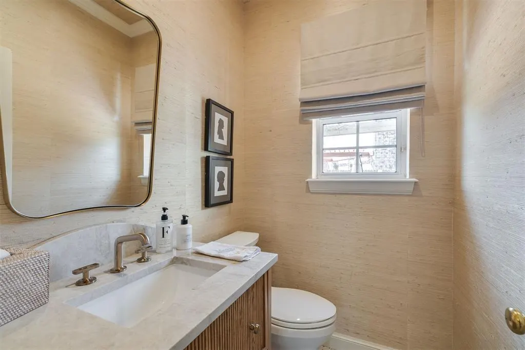 Photo 31 — 11916 Maple Hollow Court, Oklahoma City, OK 73120