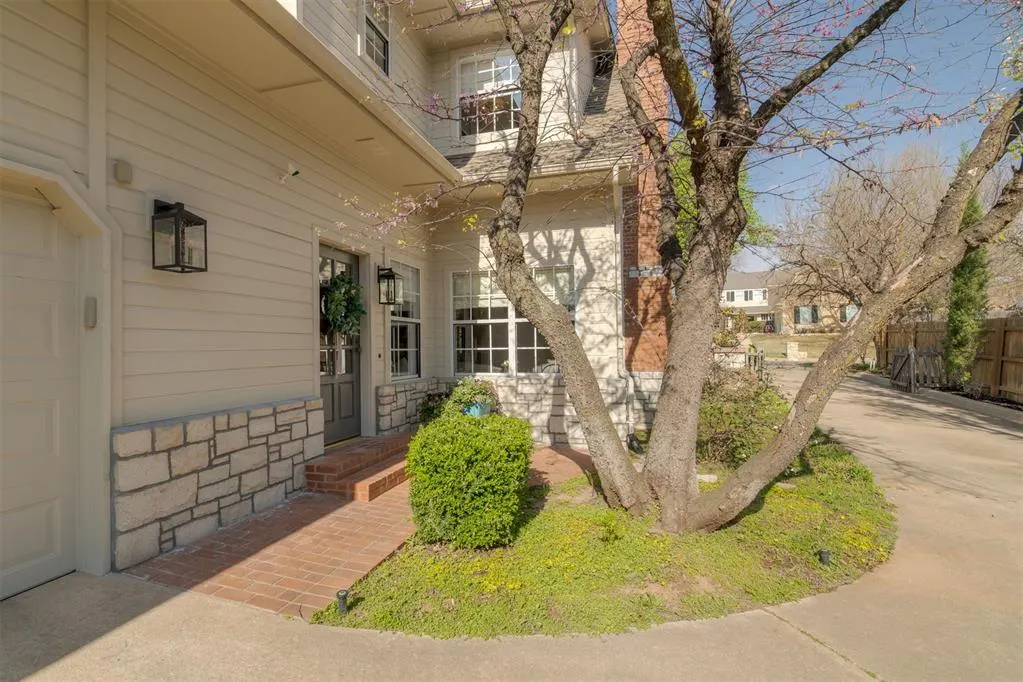 Photo 48 — 11916 Maple Hollow Court, Oklahoma City, OK 73120