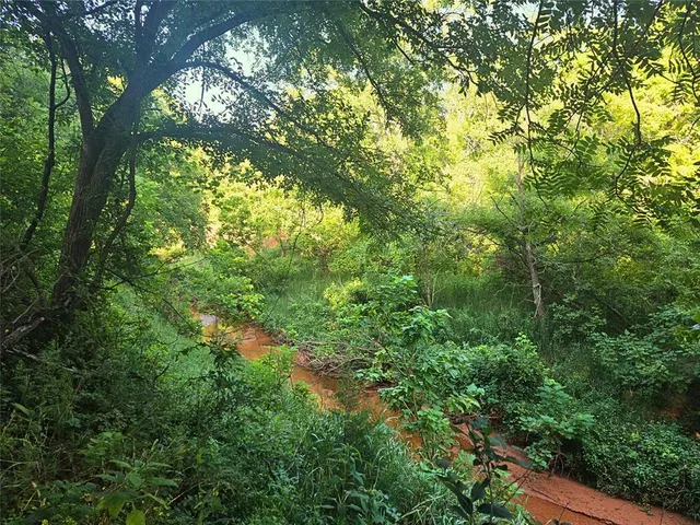 Photo 2 — 19080 E Post Oak Road, Noble, OK 73068