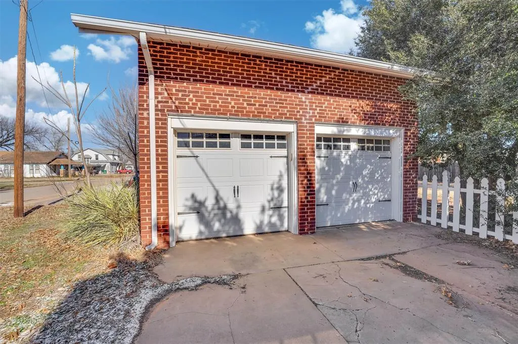 Photo 29 — 505 W Lincoln Street, Mangum, OK 73554