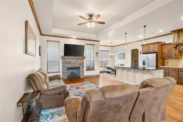 Photo 7 — 10904 SW 19th Street, Yukon, OK 73099