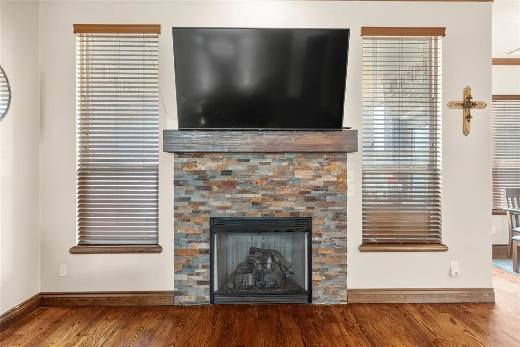 Photo 9 — 10904 SW 19th Street, Yukon, OK 73099