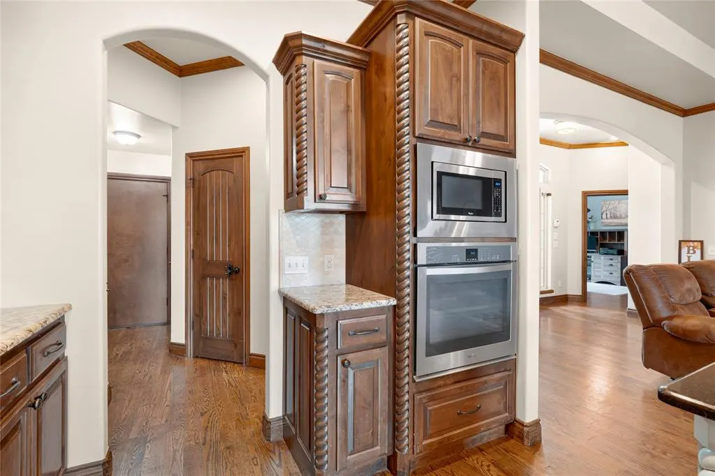 Photo 13 — 10904 SW 19th Street, Yukon, OK 73099