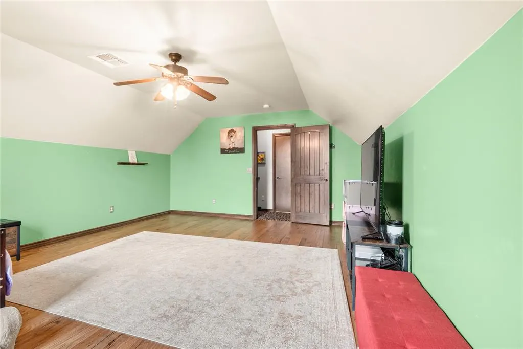 Photo 29 — 10904 SW 19th Street, Yukon, OK 73099