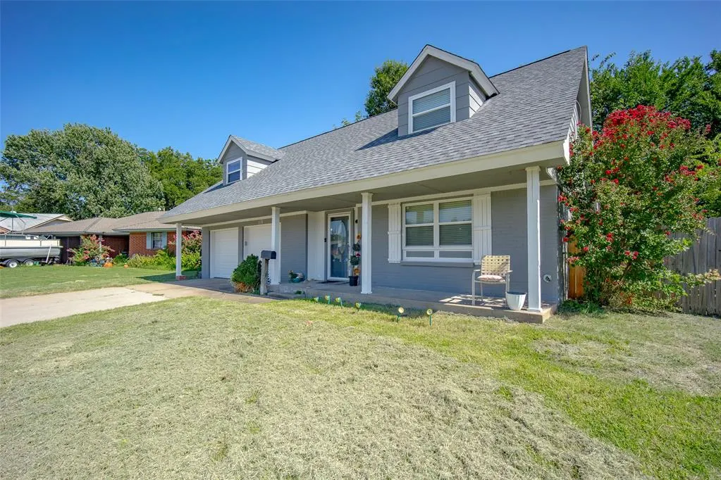 Front exterior — 118 Oakside Drive, Oklahoma City, OK 73160
