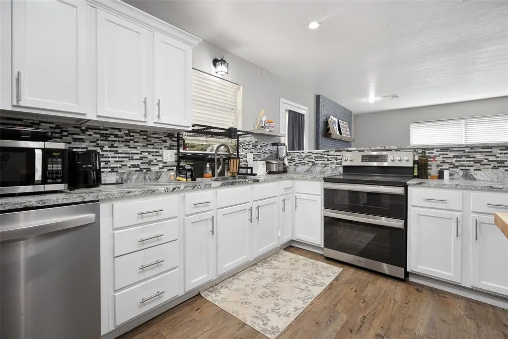 Photo 7 — 118 Oakside Drive, Oklahoma City, OK 73160