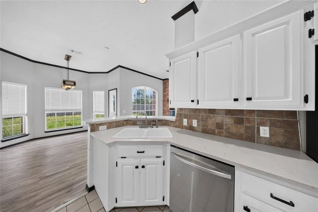 Photo 21 — 732 SW 155th Place, Oklahoma City, OK 73170