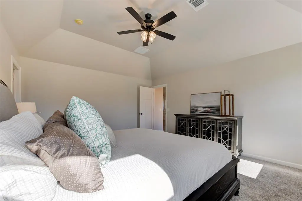 Photo 21 — 3305 Slate River Drive, Yukon, OK 73099