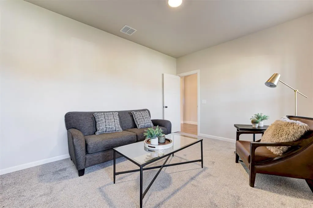 Photo 37 — 3305 Slate River Drive, Yukon, OK 73099
