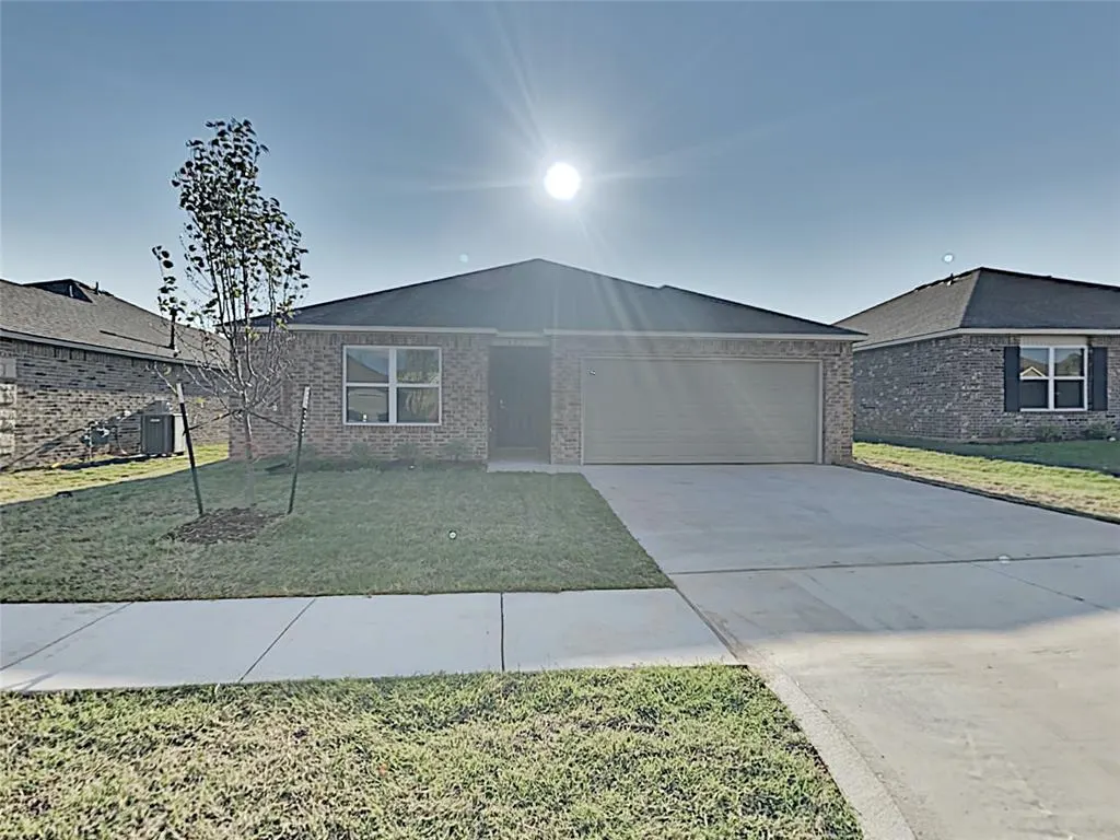 Front exterior — 4325 Siena Ridge Boulevard, Oklahoma City, OK 73179