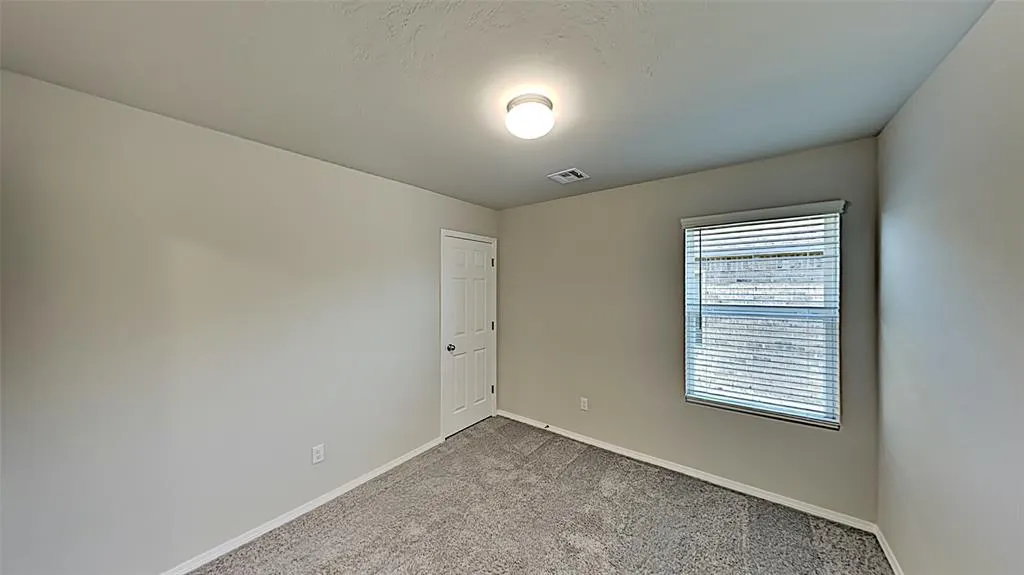 Photo 11 — 4325 Siena Ridge Boulevard, Oklahoma City, OK 73179
