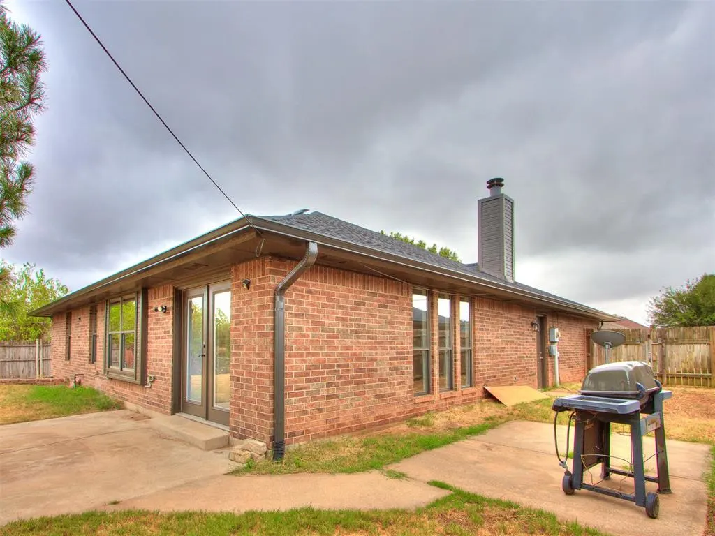 Photo 32 — 7713 NW 116th Street, Oklahoma City, OK 73162
