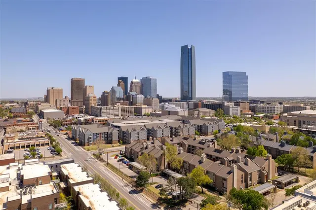 Photo 4 — 600 NW 4th Street 313N, Oklahoma City, OK 73102