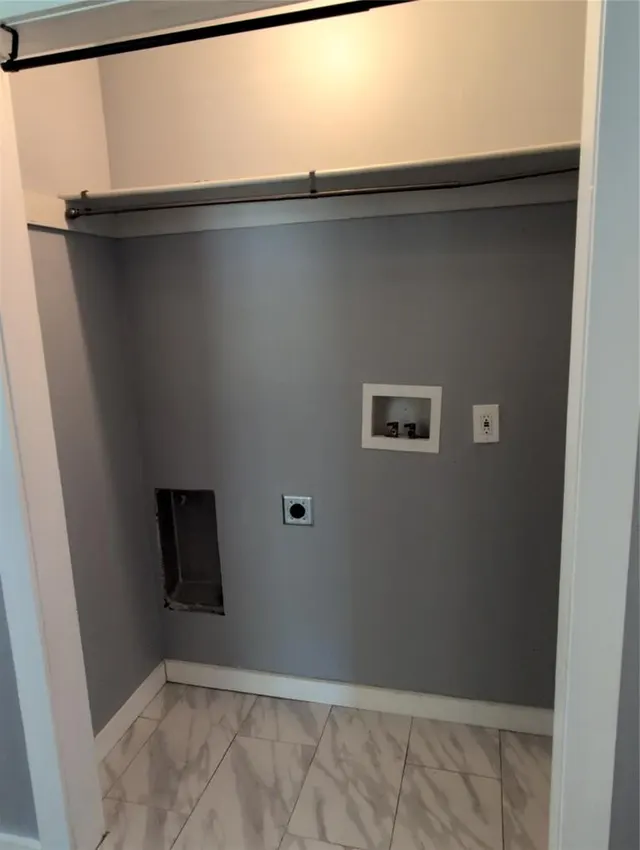 Photo 8 — 725 NE 25th Street, Oklahoma City, OK 73105