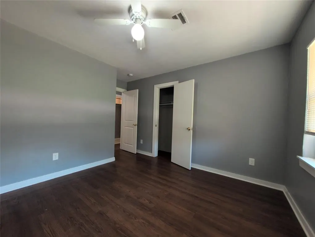 Photo 10 — 725 NE 25th Street, Oklahoma City, OK 73105