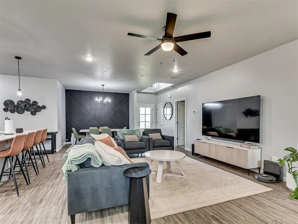 Photo 10 — 2916 SE 24th Street, Moore, OK 73160