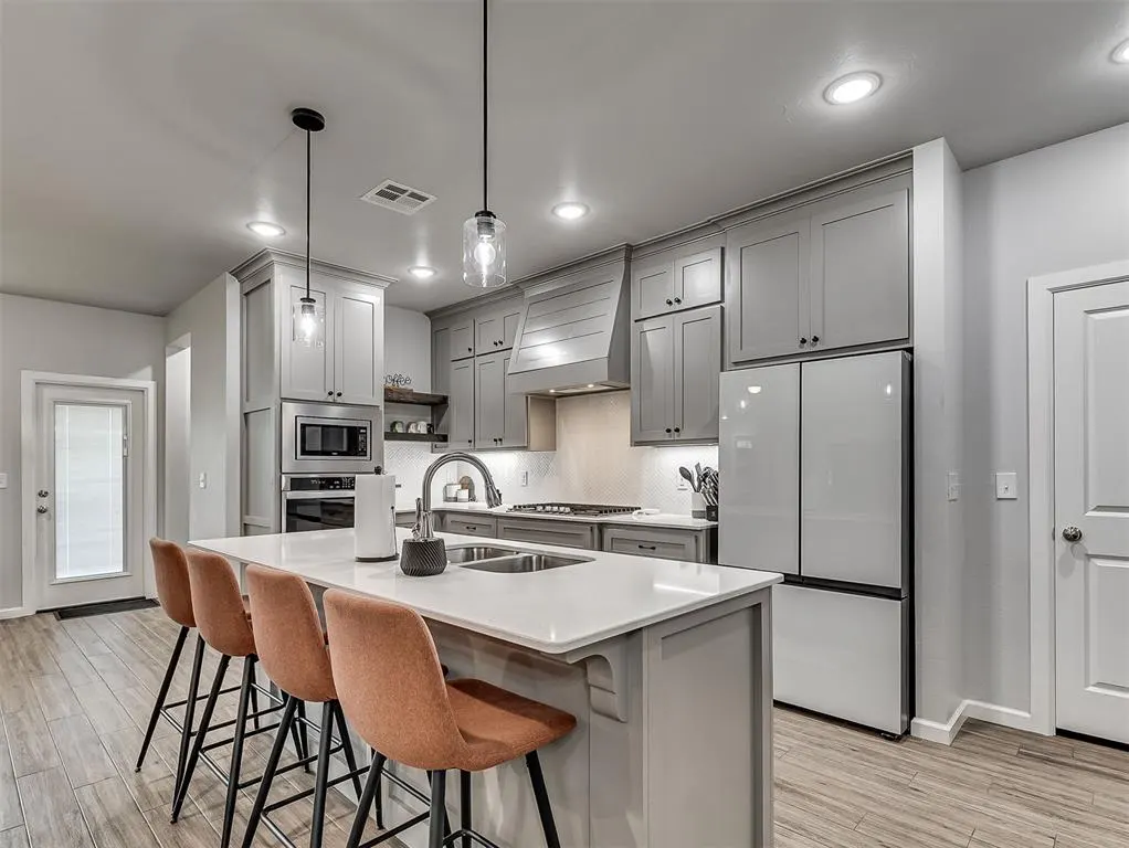 Photo 15 — 2916 SE 24th Street, Moore, OK 73160