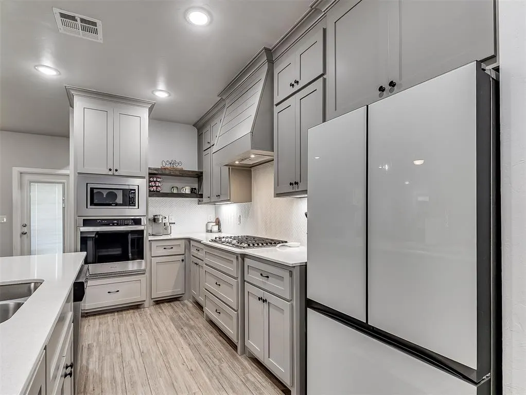 Photo 18 — 2916 SE 24th Street, Moore, OK 73160