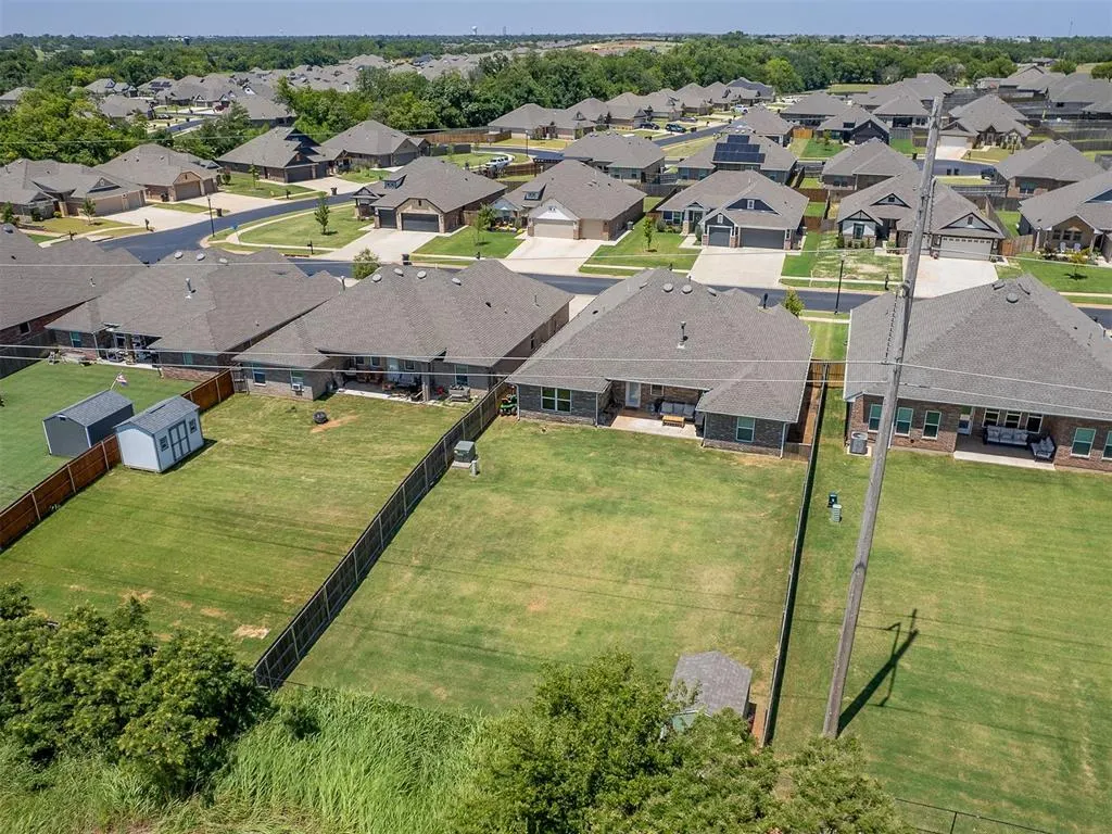 Photo 47 — 2916 SE 24th Street, Moore, OK 73160