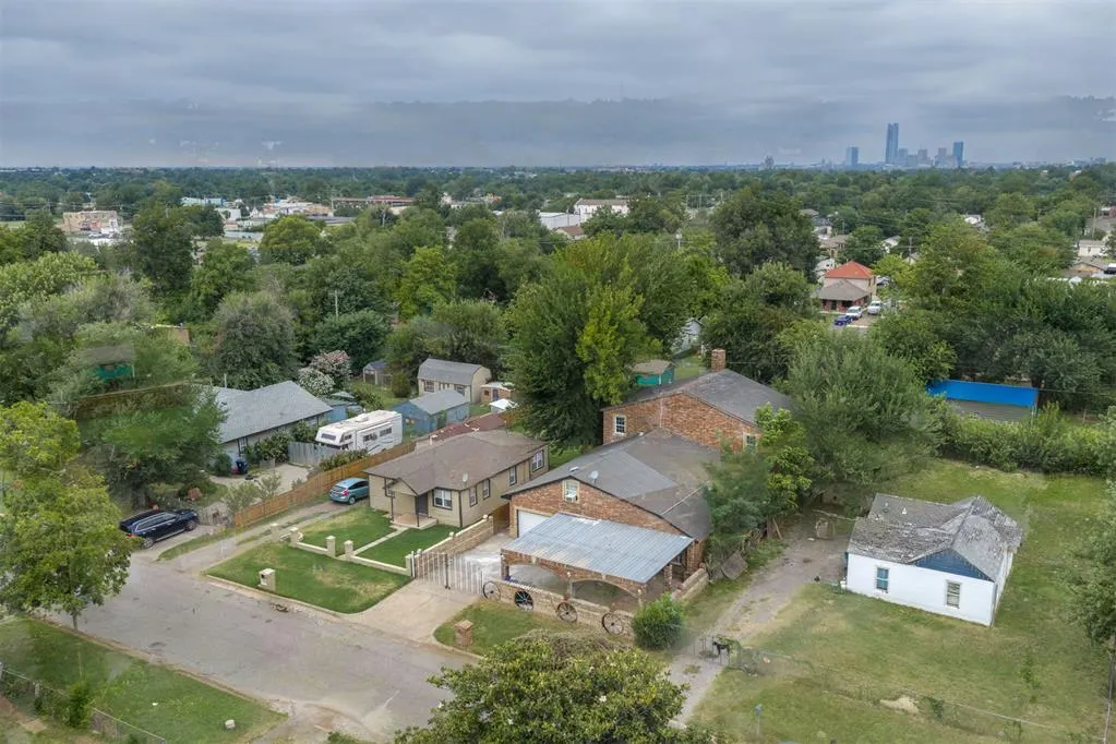 Photo 13 — 337 SE 48th Street, Oklahoma City, OK 73129