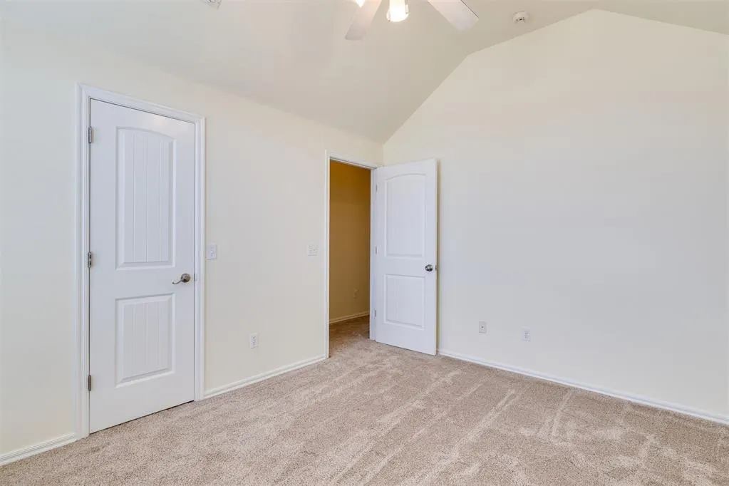 Photo 30 — 551 W Geronimo Court Way, Mustang, OK 73064