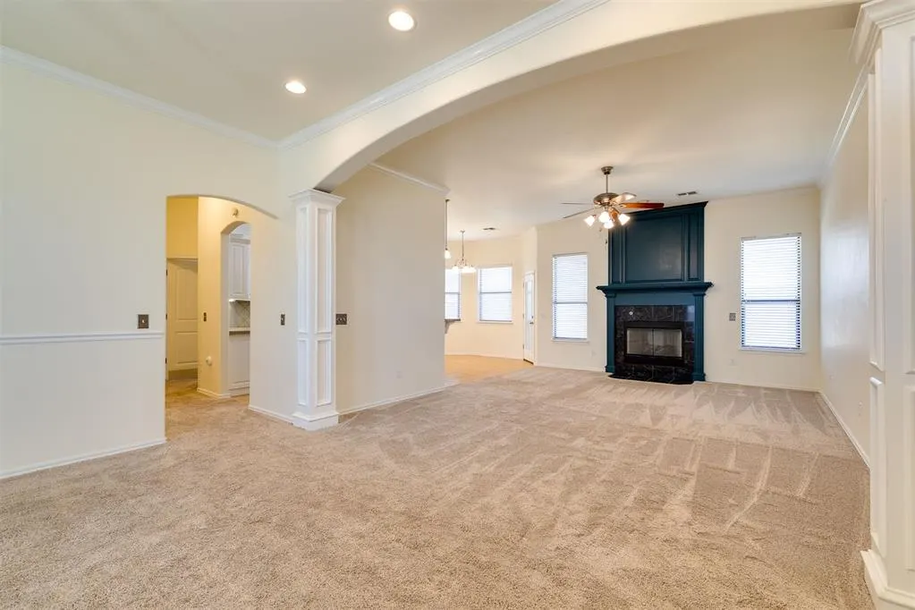 Photo 39 — 551 W Geronimo Court Way, Mustang, OK 73064