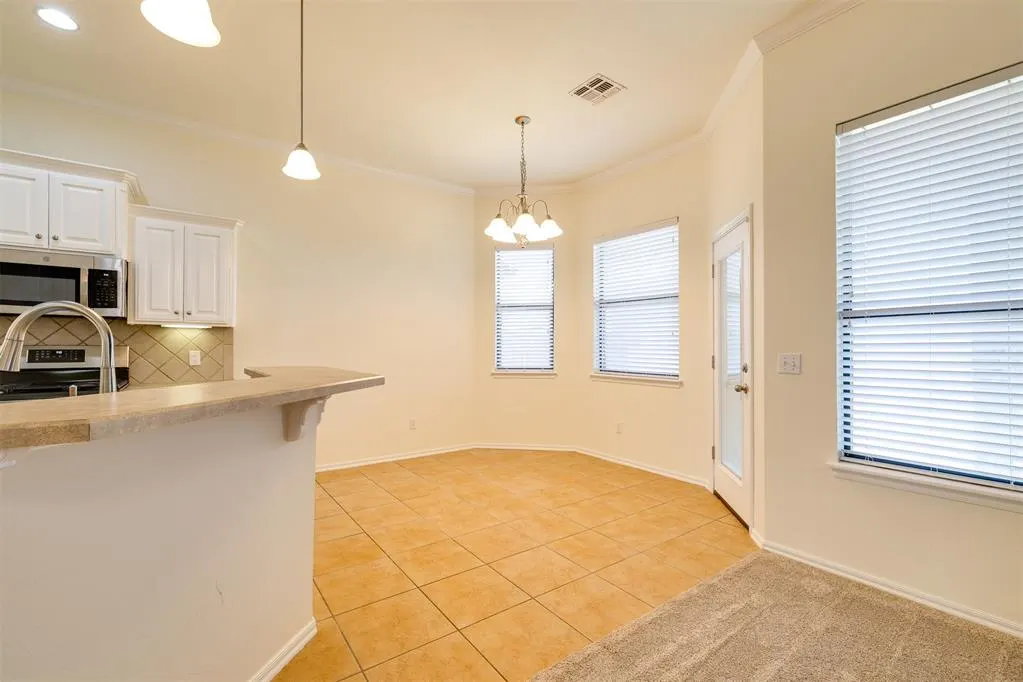 Photo 41 — 551 W Geronimo Court Way, Mustang, OK 73064