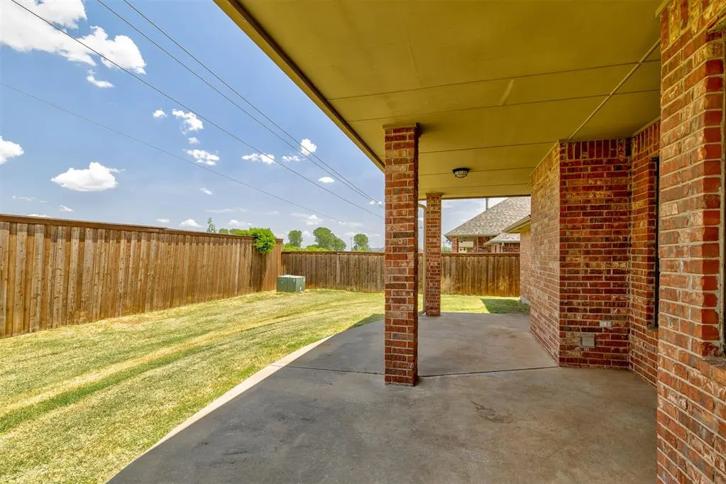 Photo 46 — 551 W Geronimo Court Way, Mustang, OK 73064