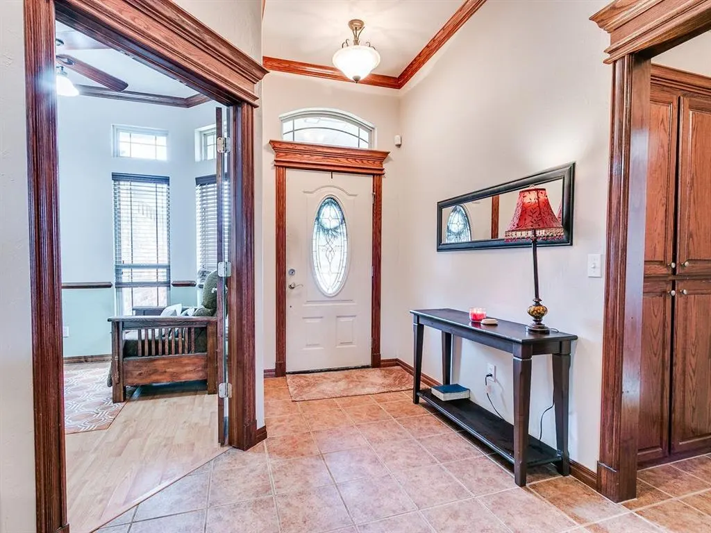 Photo 4 — 10628 NW 39th Street, Yukon, OK 73099