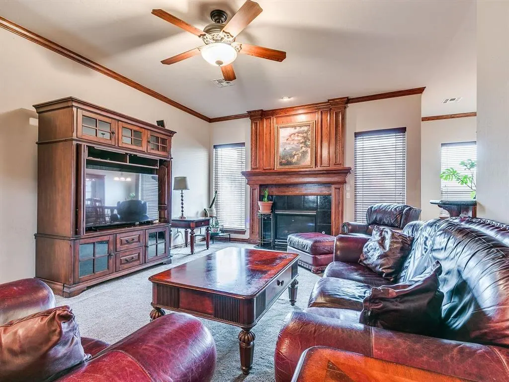 Photo 12 — 10628 NW 39th Street, Yukon, OK 73099
