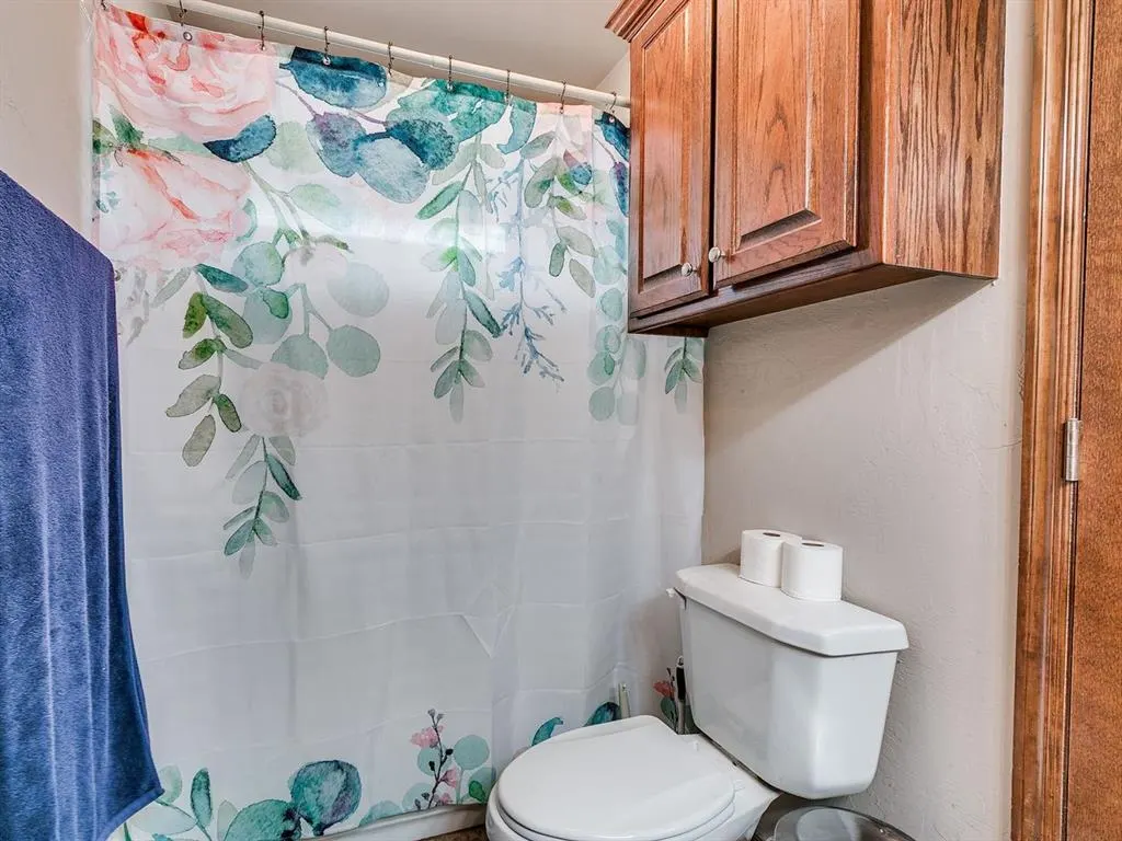 Photo 27 — 10628 NW 39th Street, Yukon, OK 73099