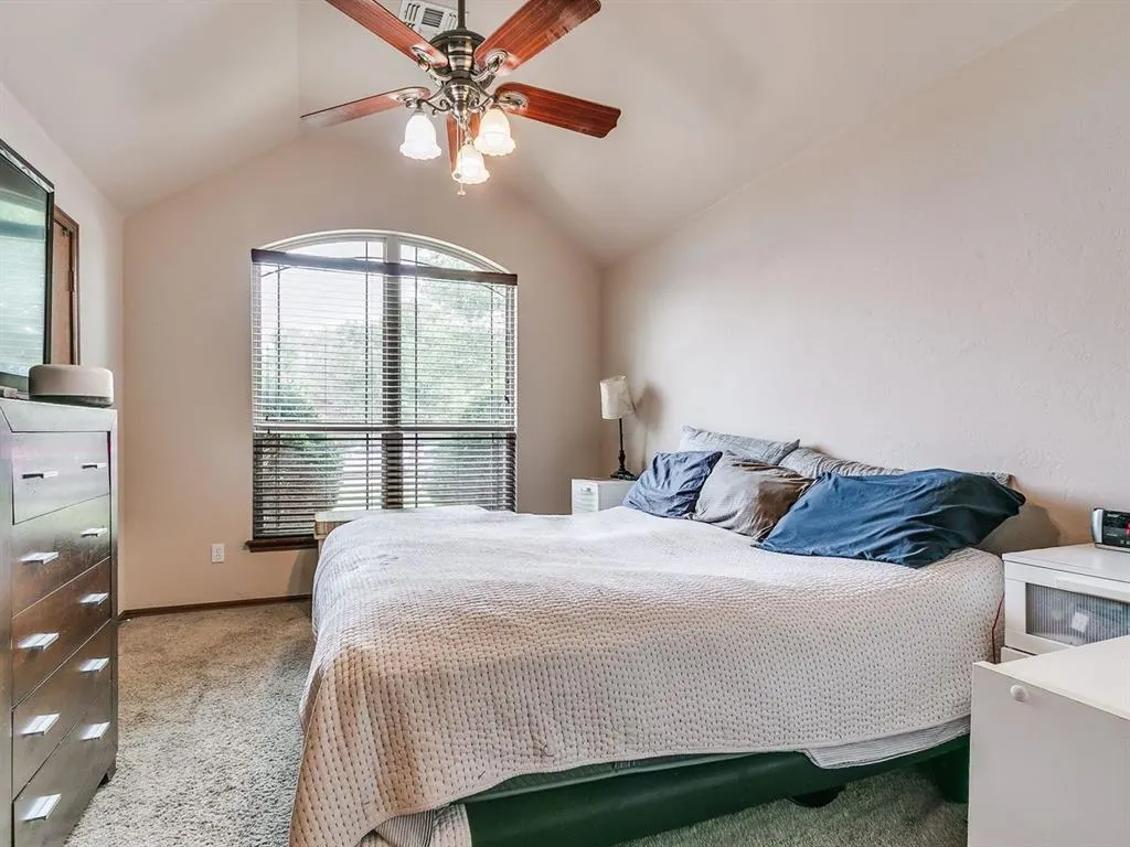 Photo 29 — 10628 NW 39th Street, Yukon, OK 73099