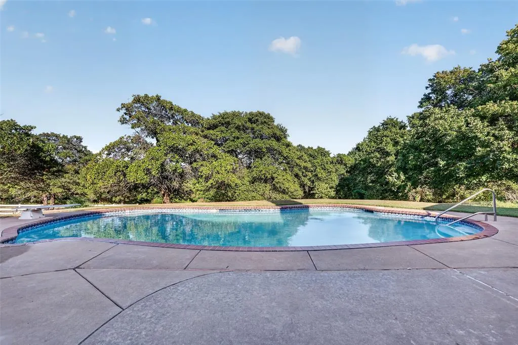 Photo 4 — 329833 E Highway 66, Wellston, OK 74881