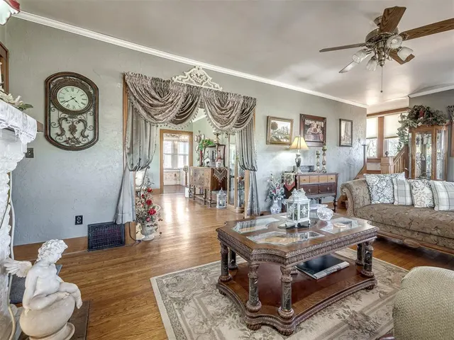 Photo 7 — 628 W Main Street, Purcell, OK 73080