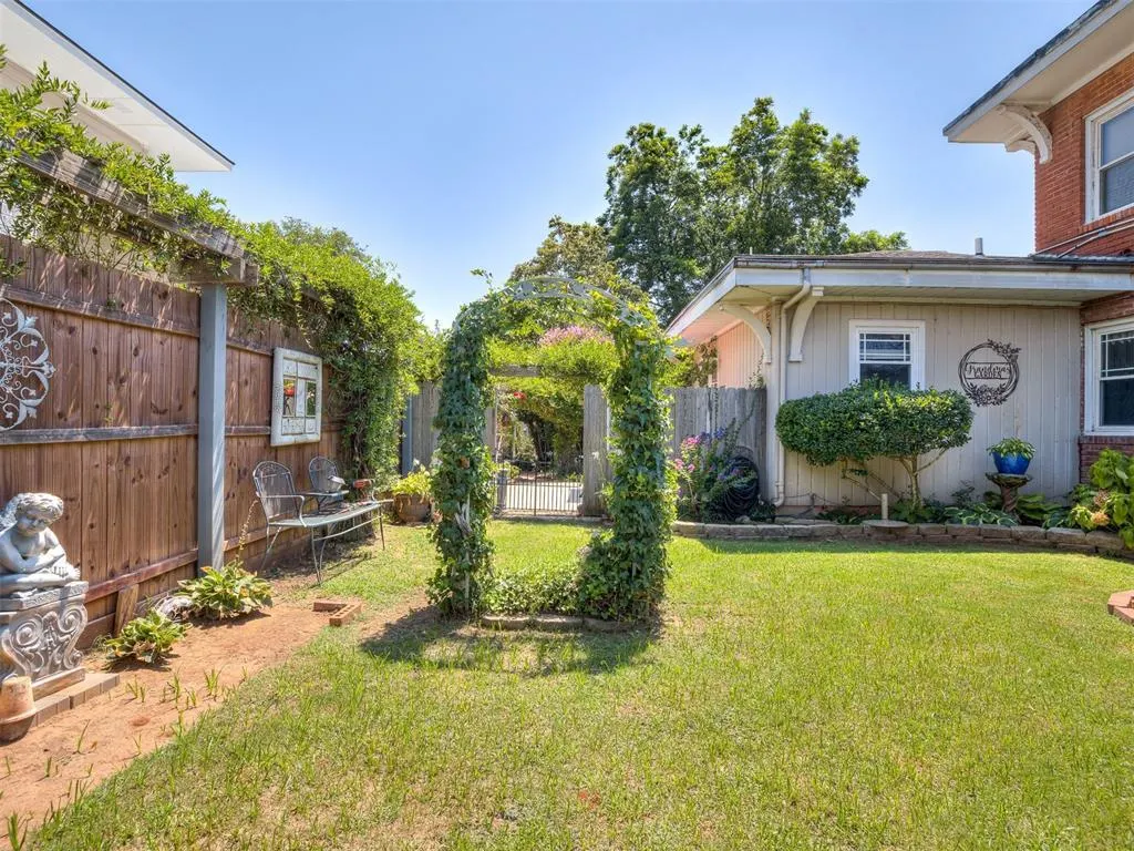 Photo 33 — 628 W Main Street, Purcell, OK 73080