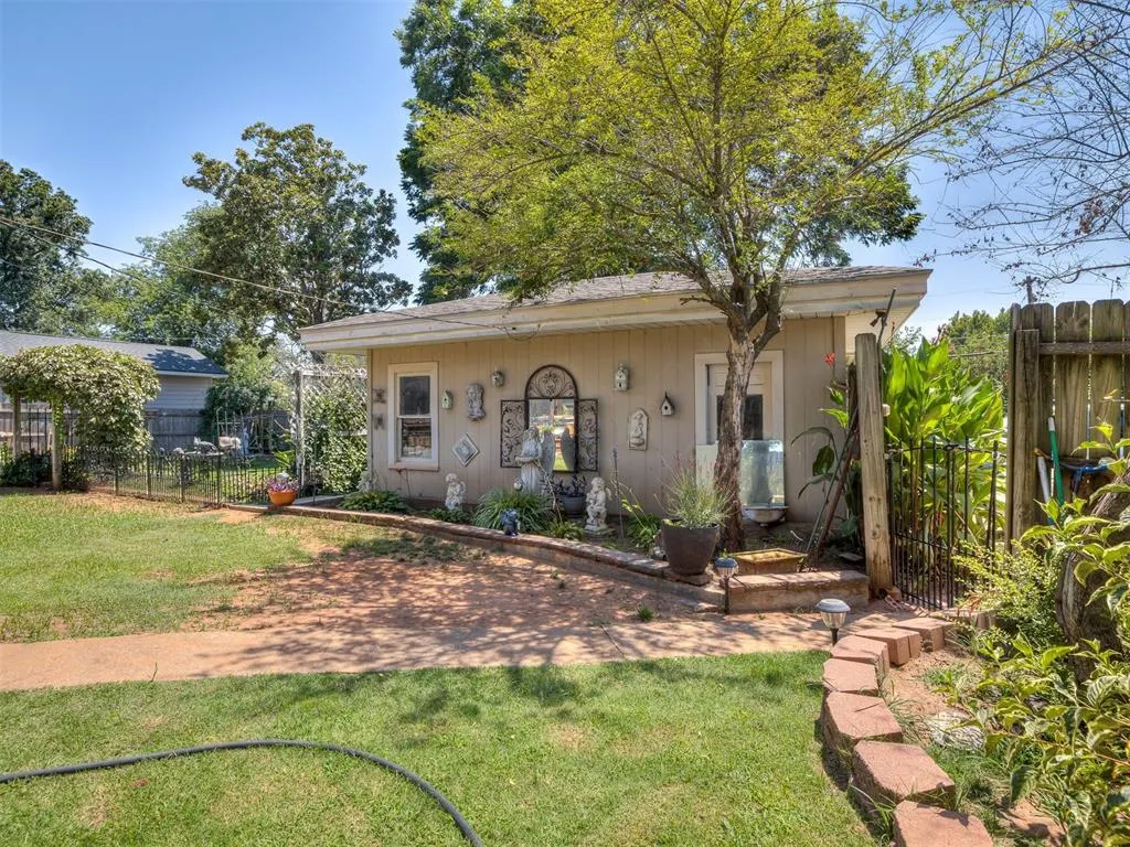Photo 38 — 628 W Main Street, Purcell, OK 73080