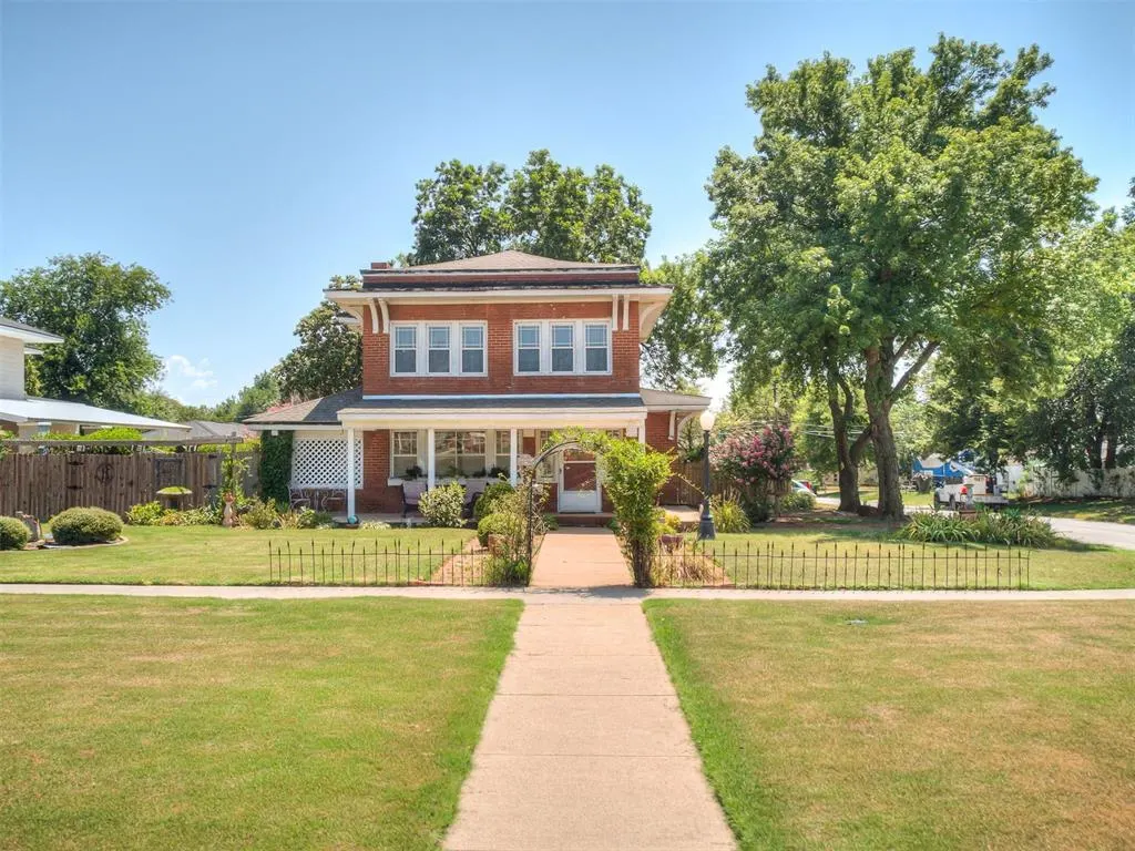Photo 45 — 628 W Main Street, Purcell, OK 73080