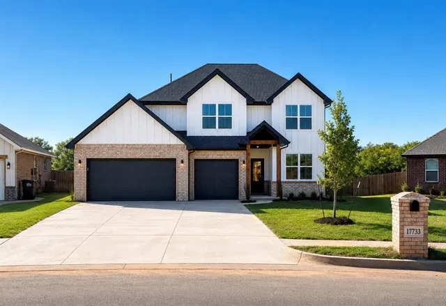Photo 2 — 17733 Walnut Creek Road, Edmond, OK 73012