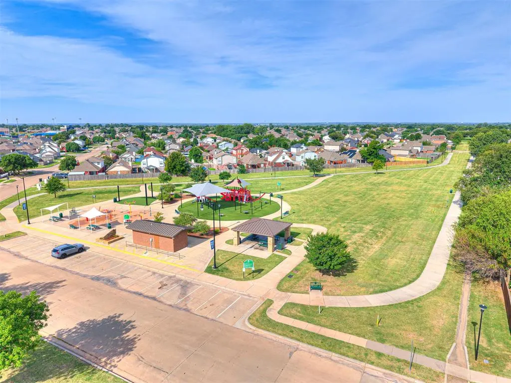 Photo 35 — 2143 Lonnie Lane, Moore, OK 73170