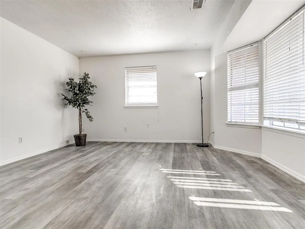 Photo 5 — 3408 Delta Place, Del City, OK 73115