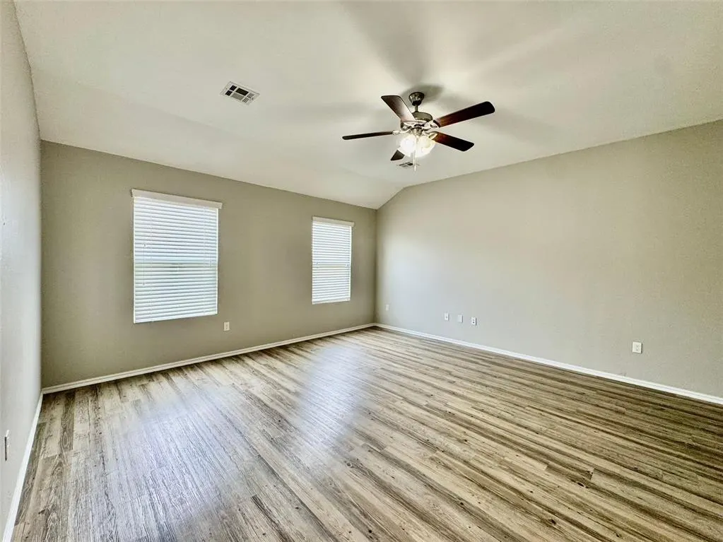 Photo 6 — 1895 Bartlett Drive, Newcastle, OK 73065