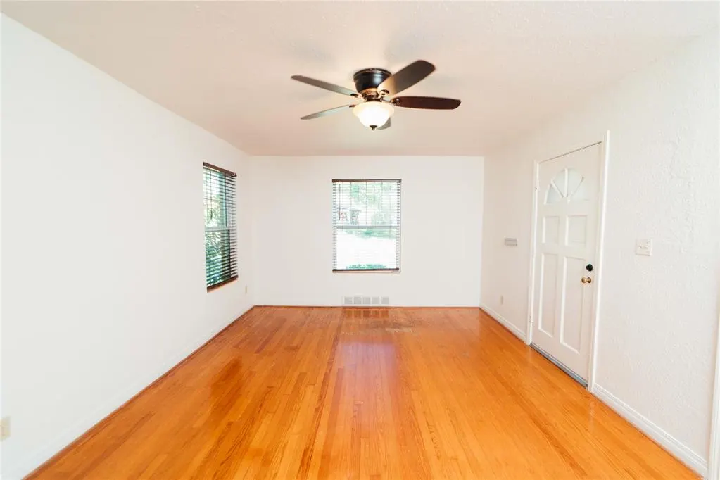 Photo 2 — 2738 NW 32nd Street, Oklahoma City, OK 73112