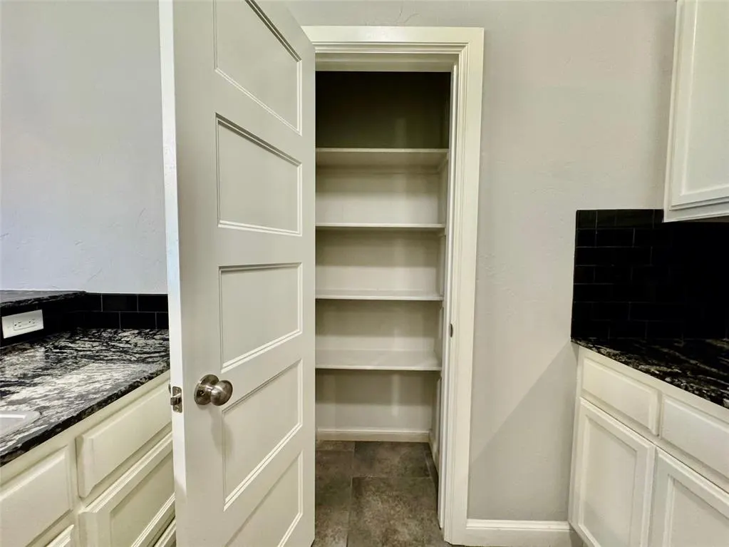 Photo 16 — 1001 Merlin Drive 1001 - 1003, Norman, OK 73072