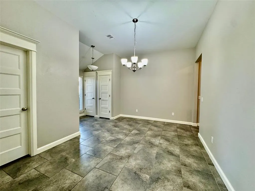 Photo 17 — 1001 Merlin Drive 1001 - 1003, Norman, OK 73072