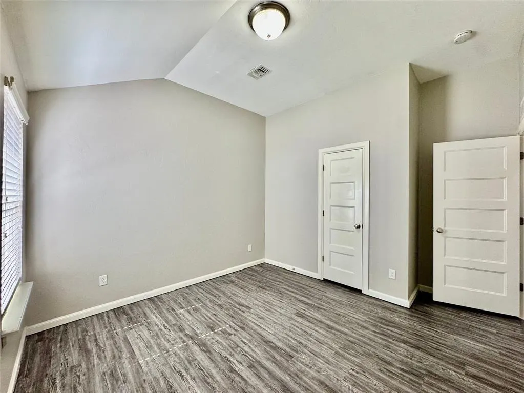 Photo 25 — 1001 Merlin Drive 1001 - 1003, Norman, OK 73072