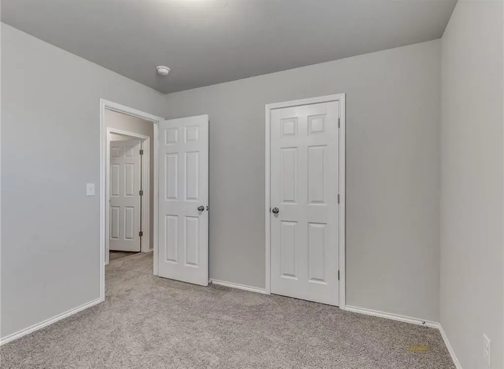 Photo 9 — 9505 NW 119th Street, Yukon, OK 73099