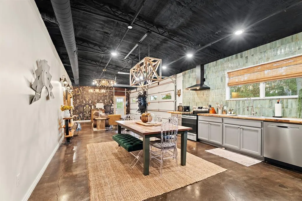 Photo 22 — 11600 E Coffee Creek Road, Arcadia, OK 73007