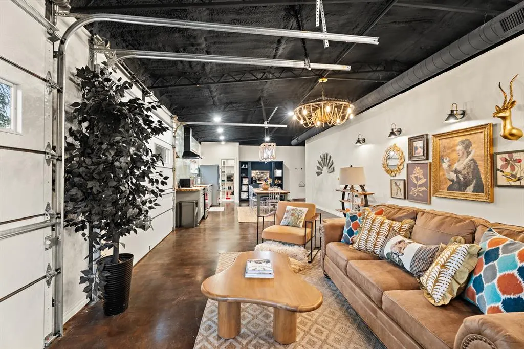 Photo 26 — 11600 E Coffee Creek Road, Arcadia, OK 73007