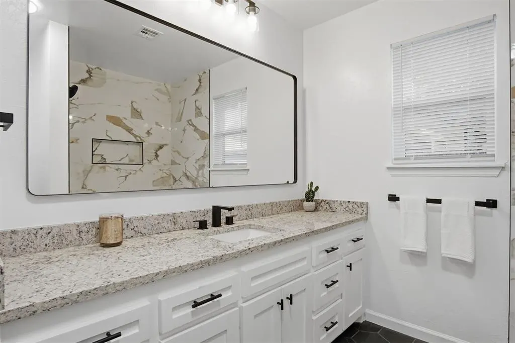 Photo 26 — 420 W Minnesota Avenue, Chickasha, OK 73018