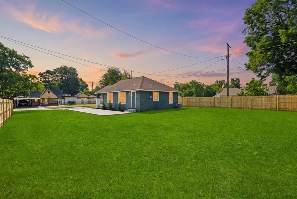 Photo 3 — 4111 S Oklahoma Avenue, Oklahoma City, OK 73129